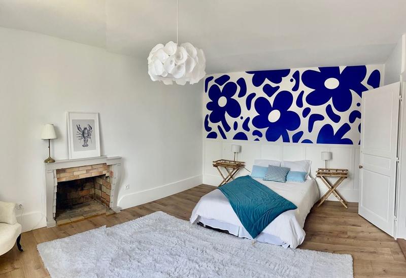 Maison - 220 m² - 8 pièces