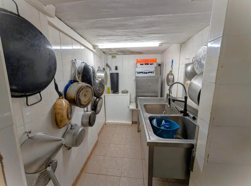 Fonds de commerce - Magasins - 350 m²