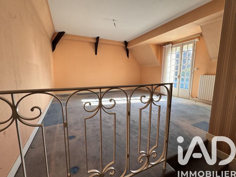Maison - 316 m² - 8 pièces