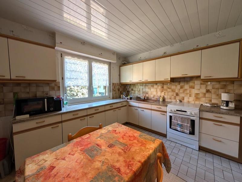 Maison - 122 m² - 6 pièces