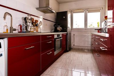 Appartement - 80 m² - 4 pièces
