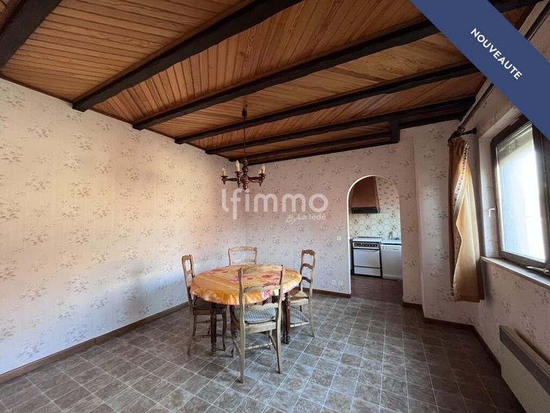 Maison - 374 m² - 17 pièces