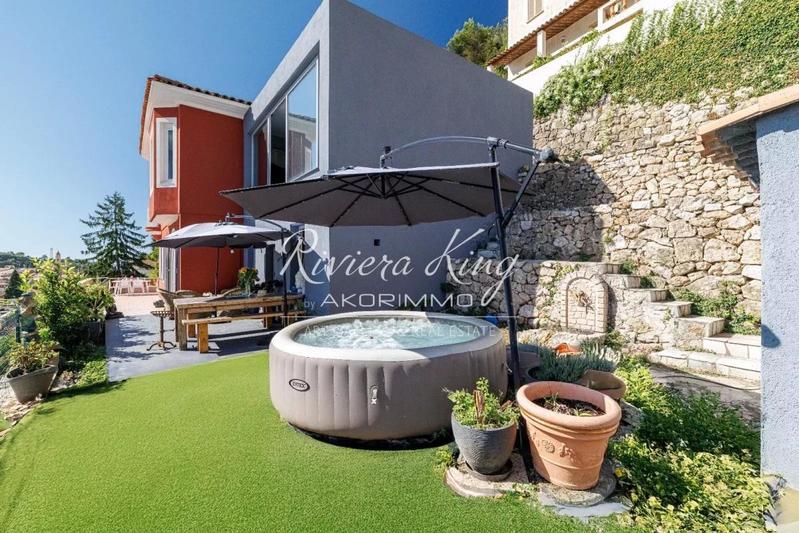 Villa - 160 m² - 5 pièces