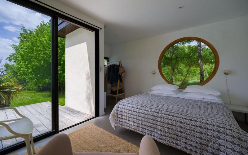 Propriété - 335 m² - 10 pièces