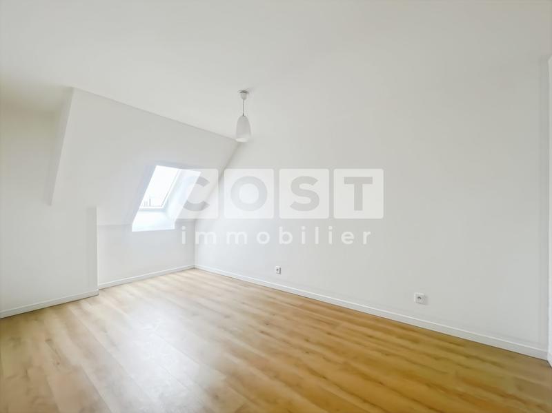 Appartement - 81 m² - 4 pièces