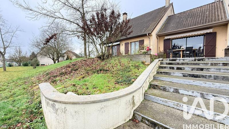 Maison - 358 m² - 11 pièces