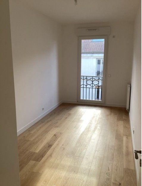 Appartement - 99 m² - 4 pièces