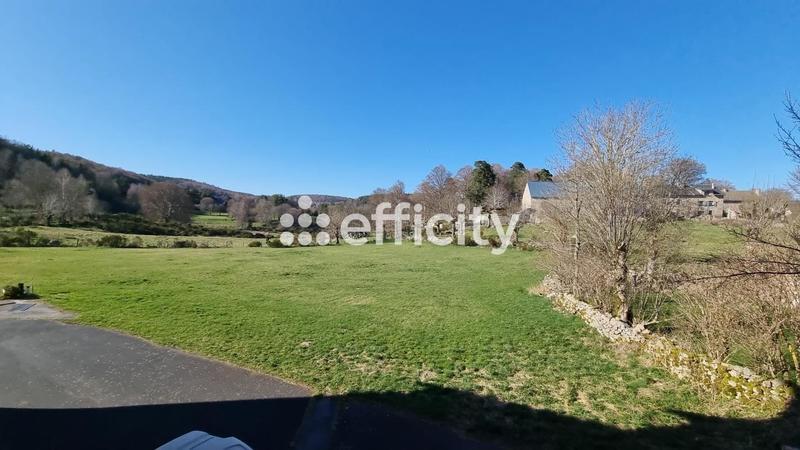 Bureau - 757 m² - 22 pièces