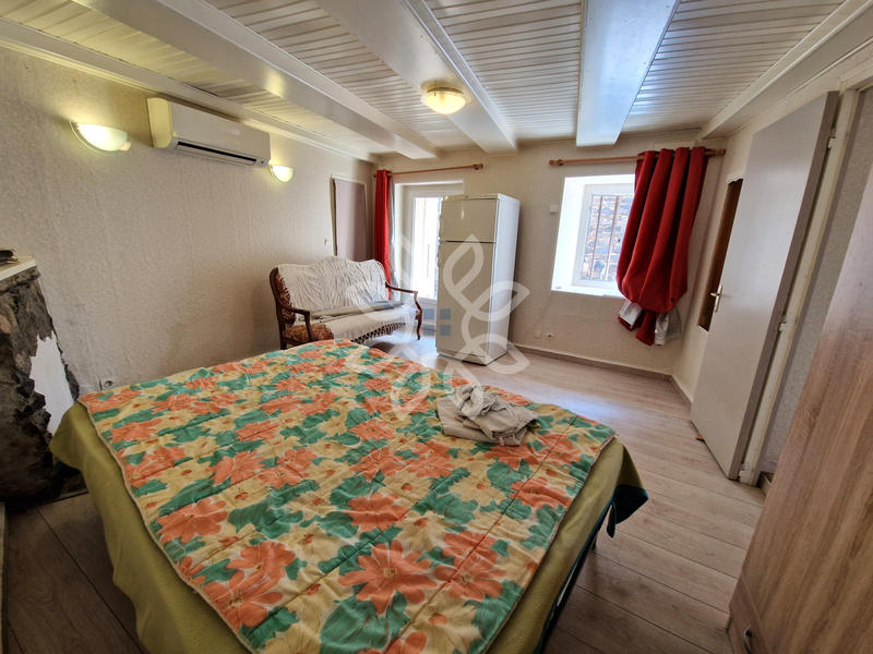 Maison de village - 139 m² - 8 pièces