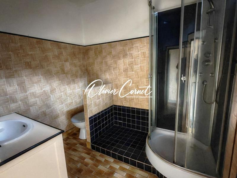 Immeuble - 8 pièces