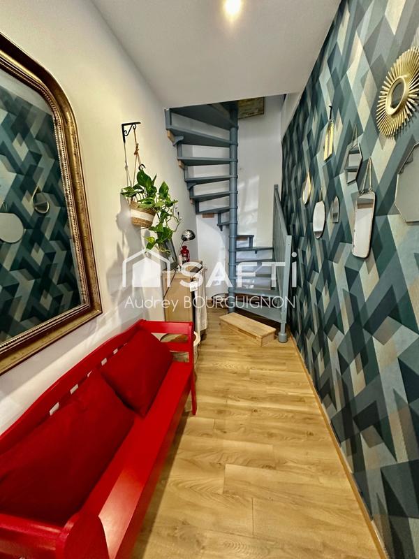 Maison - 100 m² - 5 pièces