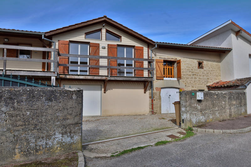 Maison de village - 78 m² - 2 pièces