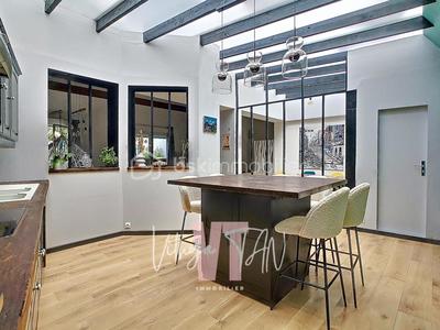 Maison - 190 m² - 7 pièces