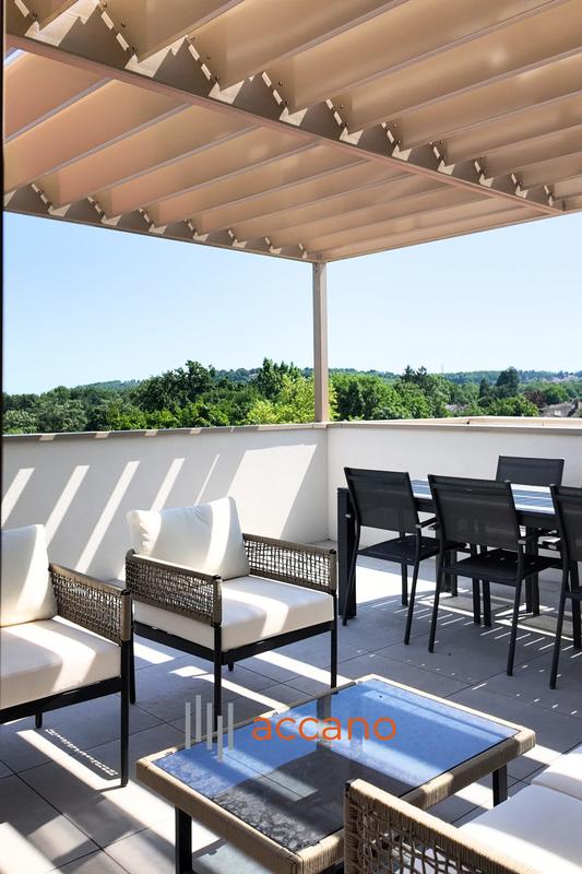 Appartement - 107 m² - 4 pièces