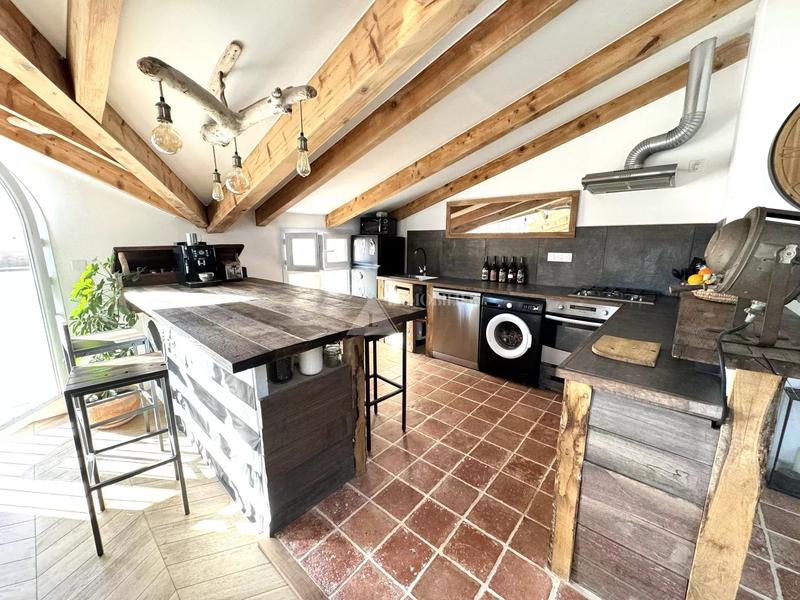 Appartement - 70 m² - 3 pièces