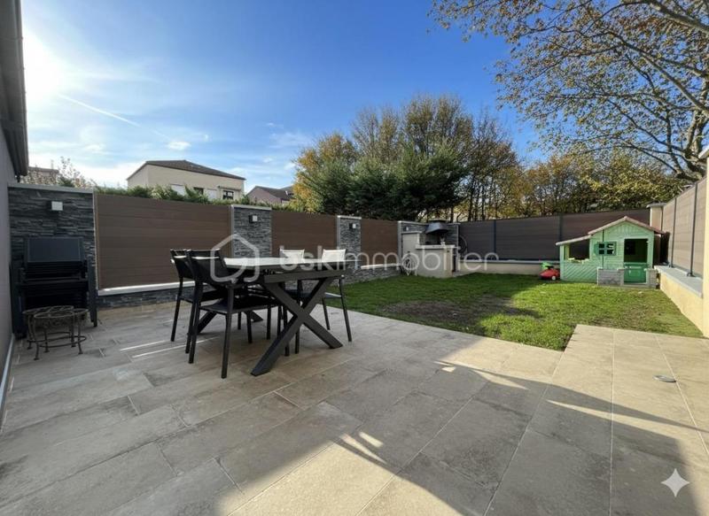 Maison de ville - 82 m² - 4 pièces