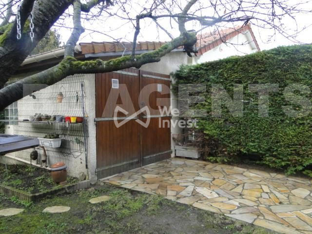 Maison - 95 m² - 5 pièces