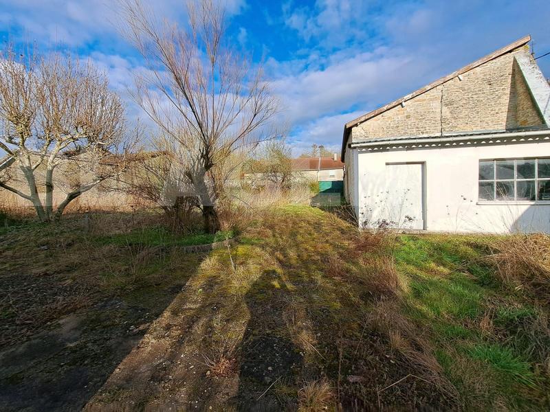 Maison en pierre - 155 m² - 6 pièces