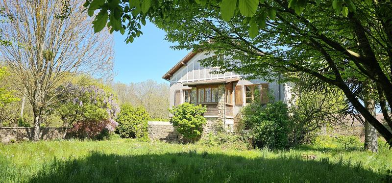 Maison - 121 m² - 5 pièces