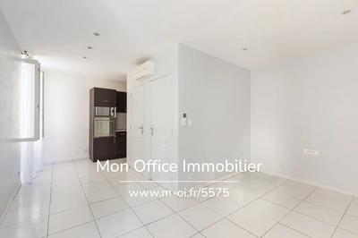Maison de ville - 69 m² - 3 pièces