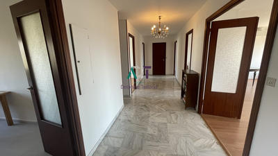 Appartement - 110 m² - 5 pièces