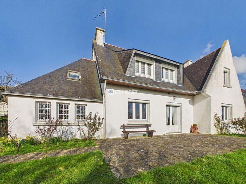 Maison - 153 m² - 7 pièces