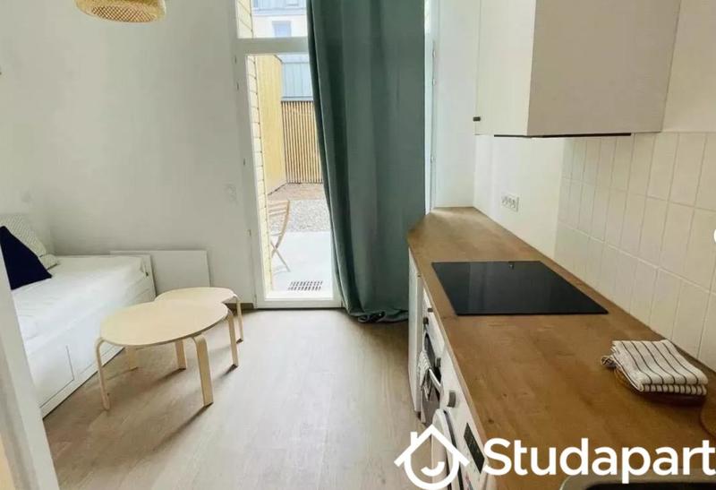 Appartement - 16 m² - 1 pièce
