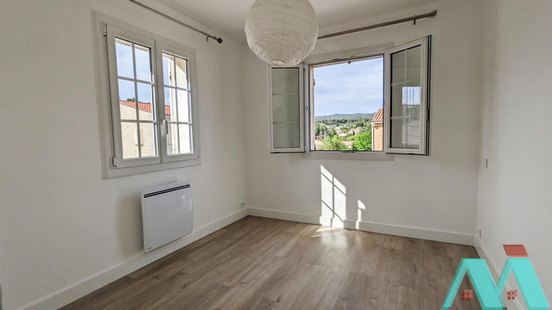 Appartement - 87 m² - 4 pièces
