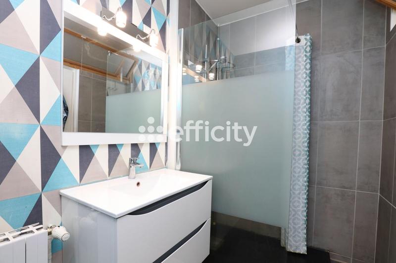 Maison - 148 m² - 6 pièces