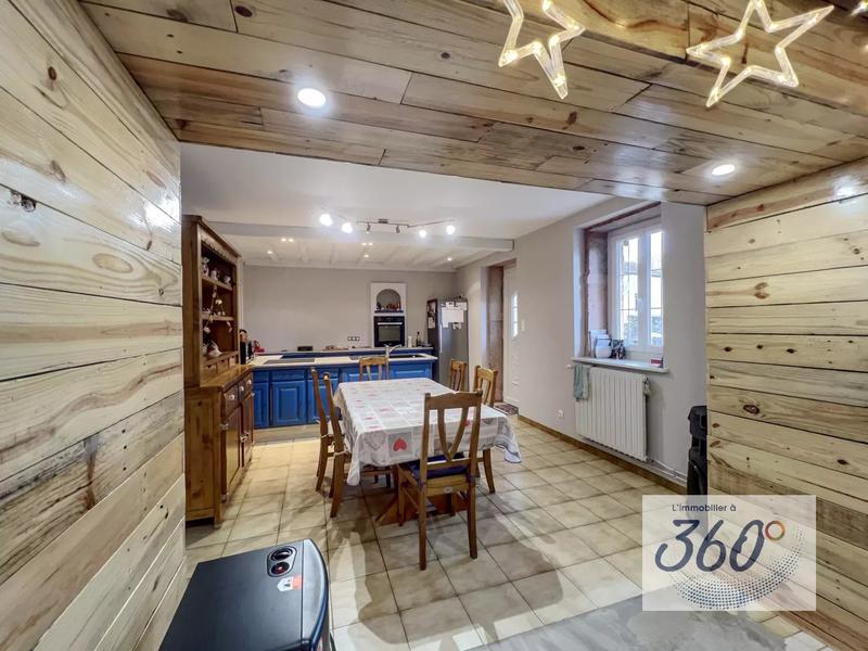 Maison - 143 m² - 5 pièces