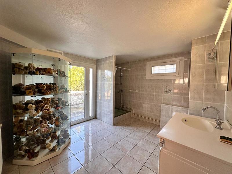 Maison - 127 m² - 5 pièces