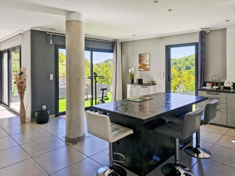 Maison de campagne - 134 m² - 4 pièces