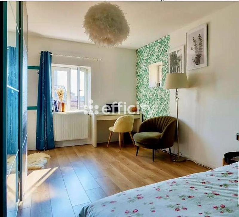 Maison de village - 228 m² - 7 pièces