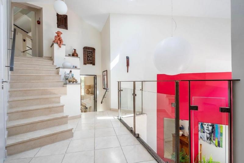 Maison d'architecte - 265 m² - 6 pièces