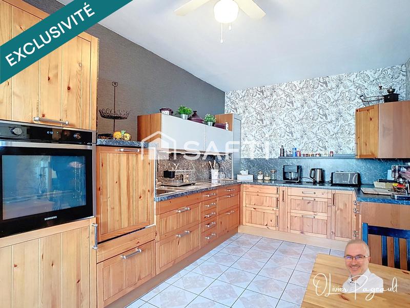 Appartement - 95 m² - 4 pièces