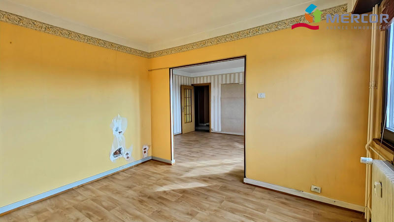 Appartement - 95 m² - 5 pièces