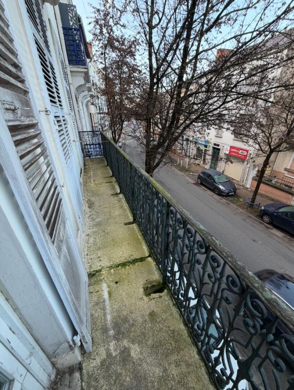 Appartement - 86 m² - 4 pièces