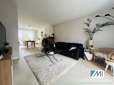 Maison - 151 m² - 6 pièces