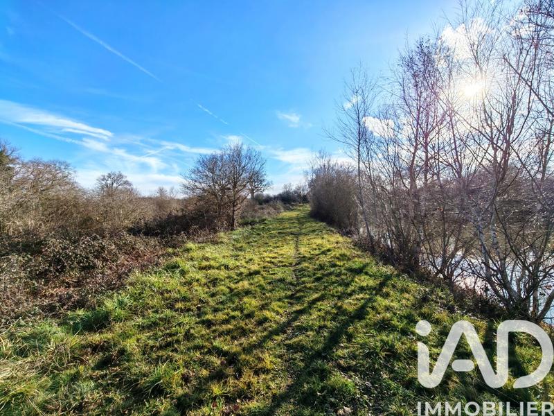 Terrain - 96 964 m²