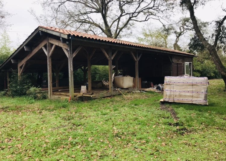 Propriété - 320 m² - 10 pièces