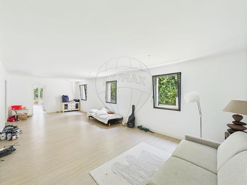 Villa - 245 m² - 7 pièces