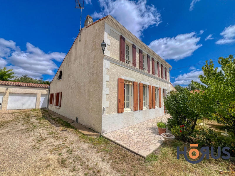 Viager - Maison - 205 m² - 8 pièces