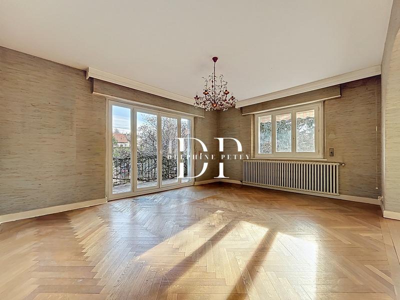 Maison - 176 m² - 6 pièces