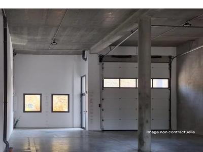 Local d'activités - 168 m²