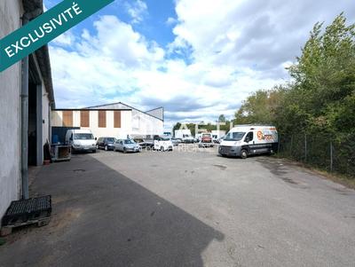 Local commercial - 459 m²