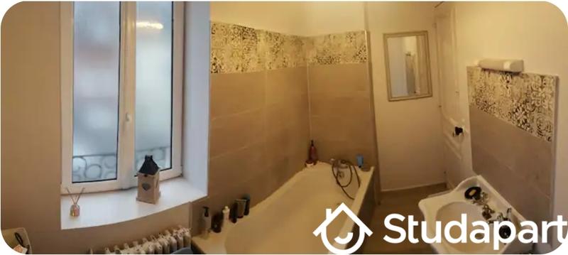 Chambre - 14 m² - 1 pièce