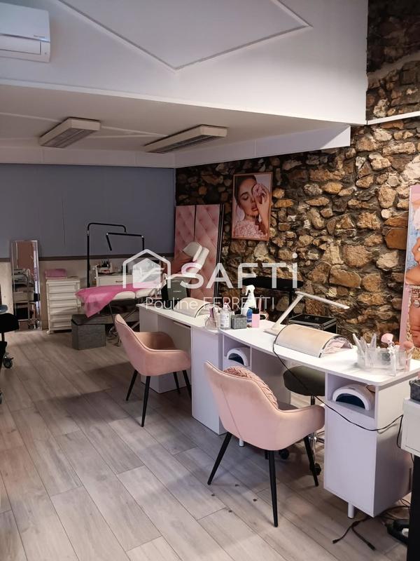 Local commercial - 91 m² - 2 pièces