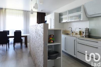 Appartement - 82 m² - 4 pièces