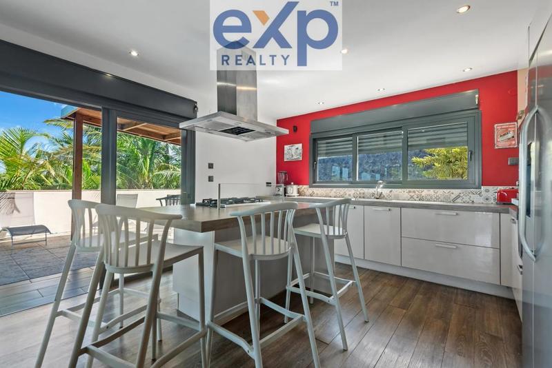 Villa - 140 m² - 7 pièces