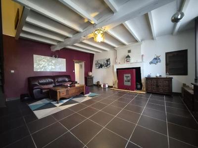 Maison - 135 m² - 6 pièces